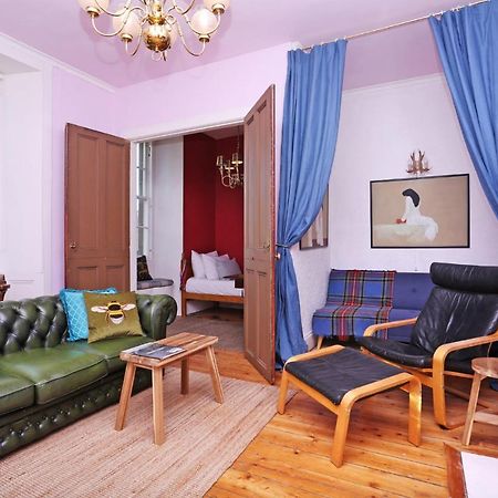 Joivy Iconic Colorful Home On The Royal Mile إدنبرة المظهر الخارجي الصورة