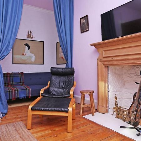 Joivy Iconic Colorful Home On The Royal Mile إدنبرة المظهر الخارجي الصورة