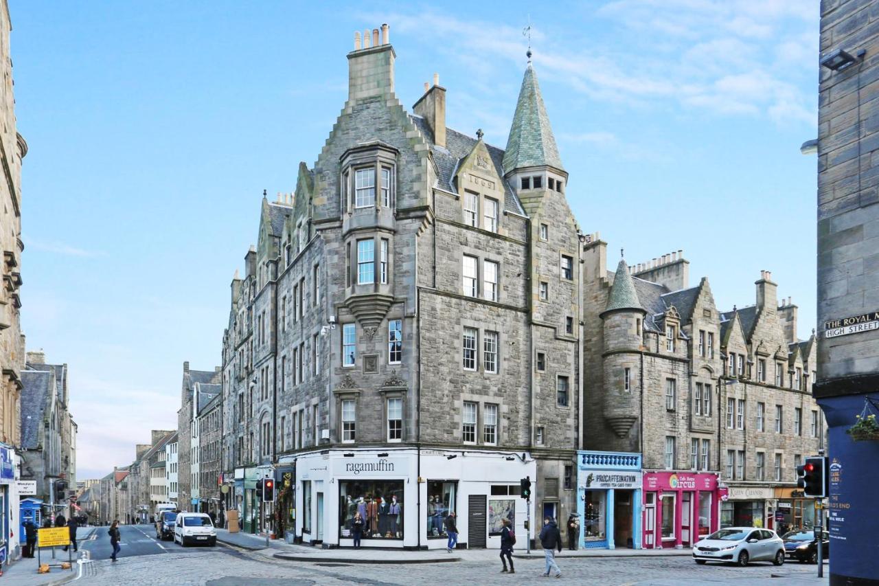 Joivy Iconic Colorful Home On The Royal Mile إدنبرة المظهر الخارجي الصورة