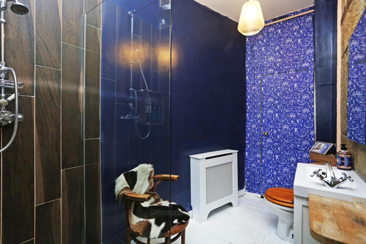 Joivy Iconic Colorful Home On The Royal Mile إدنبرة المظهر الخارجي الصورة