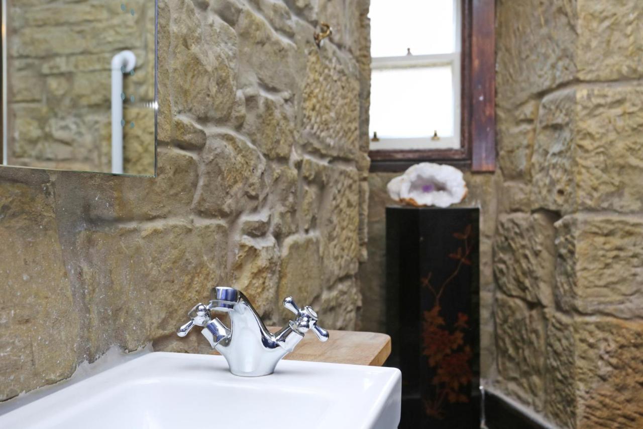 Joivy Iconic Colorful Home On The Royal Mile إدنبرة المظهر الخارجي الصورة